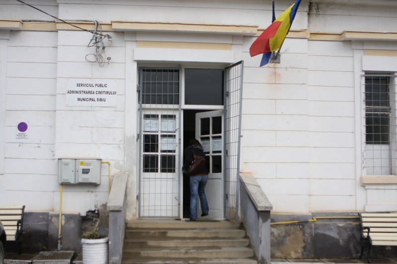300.000 euro pentru cimitir şi casa de cultura
