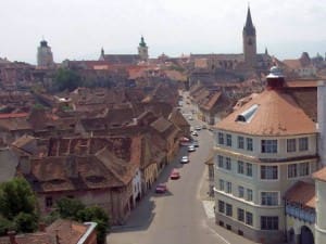 ocnei primăria vrea 11 milioane de lei de la ue pentru reparaţia străzilor 9 mai şi ocnei