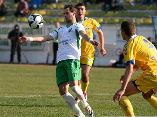 voința a învins cu 4-0 pe fc piatra olt pe ”municipal”