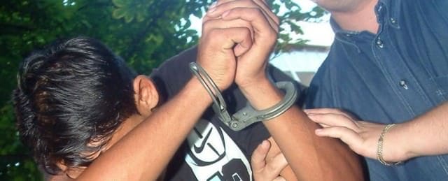 talharie un tânăr de 17 ani a tâlhărit o femeie și o adolescentă în sibiu