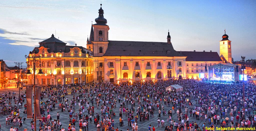 brașovul se laudă că a depășit sibiul la numărul de turiști