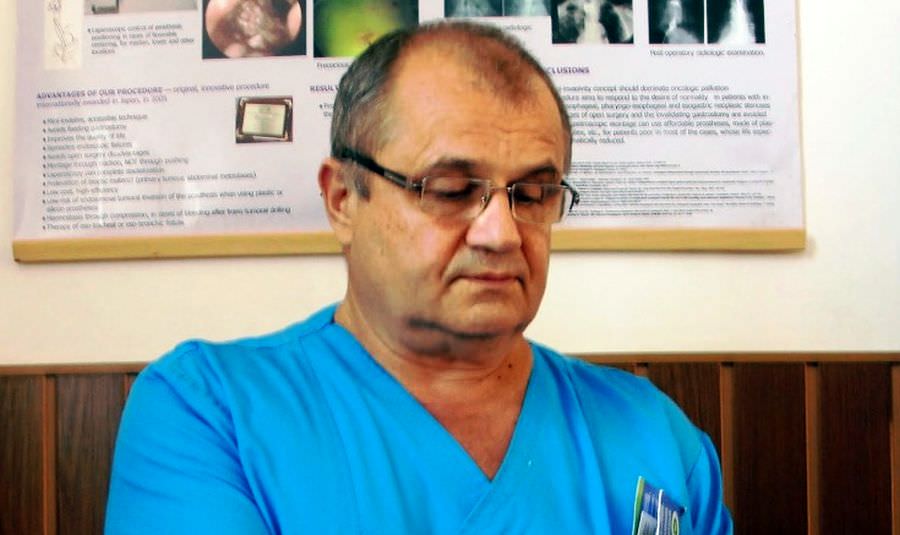 povestea unuia dintre cei mai buni chirurgi ai sibiului - dan sabău e o adevărată enciclopedie