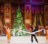 video foto spărgătorul de nuci, patinat pe gheață la sala transilvania