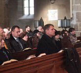 video foto iohannis și-a comemorat bunicii la o slujbă de la biserica evanghelică luterană din sibiu