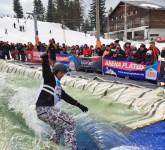 video foto ambarcațiuni trăznite pe pârtie la păltiniș la slide and freeze