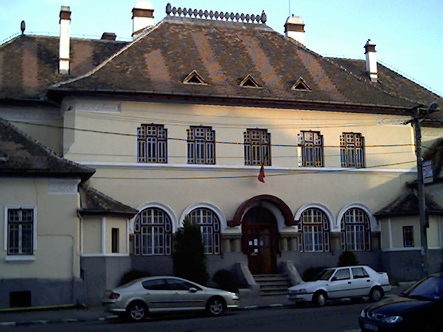 ultima oră: violență extremă la școala regina maria din sibiu - mesajul disperat al unui părinte