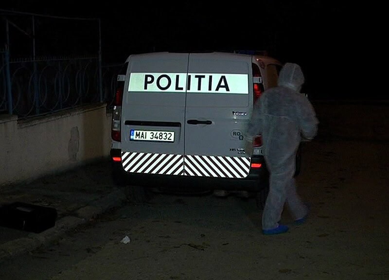 triplu asasinat în călărași - trei persoane ucise într-un apartament