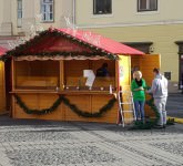 video foto targul de crăciun e aproape gata la sibiu. cum arată acum centrul orașului!