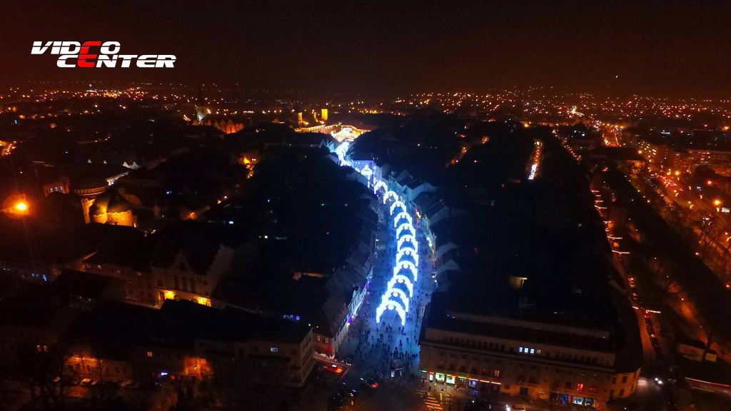 VIDEO FOTO A început Sibiu Lights and More. Atmosferă de vis în centru! (Programul complet) foto: videocenter-sibiu.ro