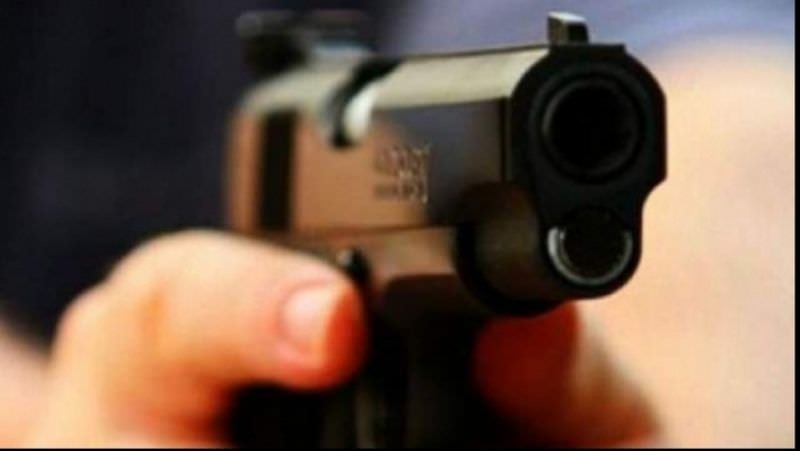 patronul care a amenințat cu pistolul angajații la ocna sibiului se consideră victimă - ''a fost autoapărare!''