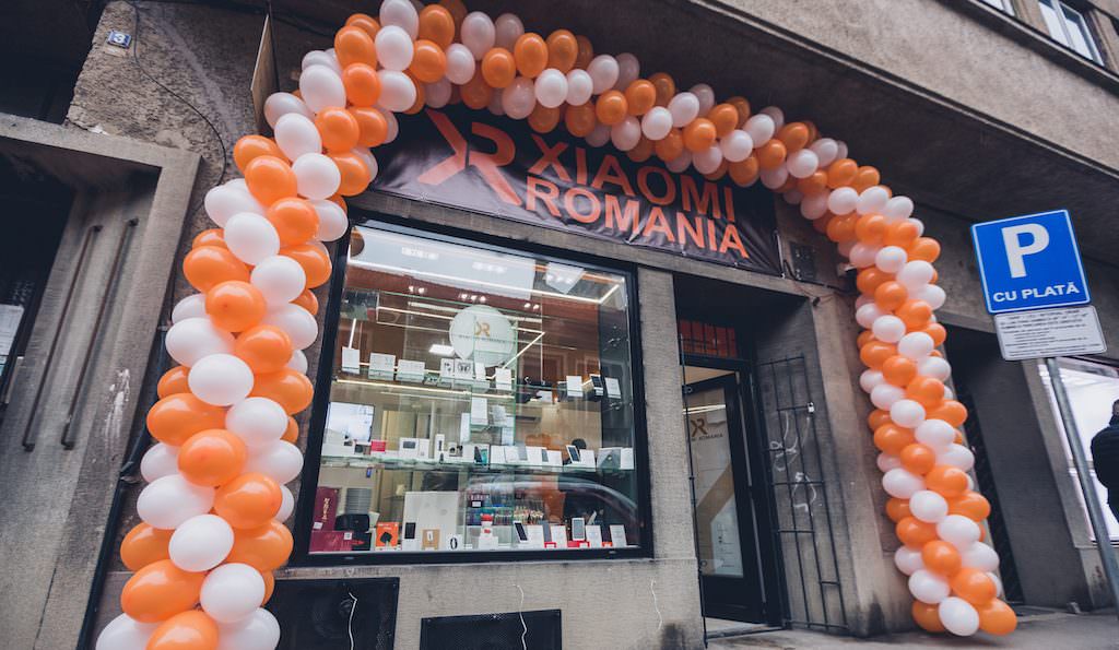 video foto la sibiu s-a deschis primul magazin cu produse exclusiv xiaomi în românia