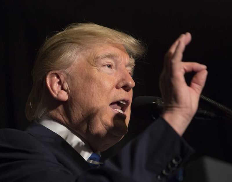donald trump anunță că trimite rachetele peste rusi. atacă siria!