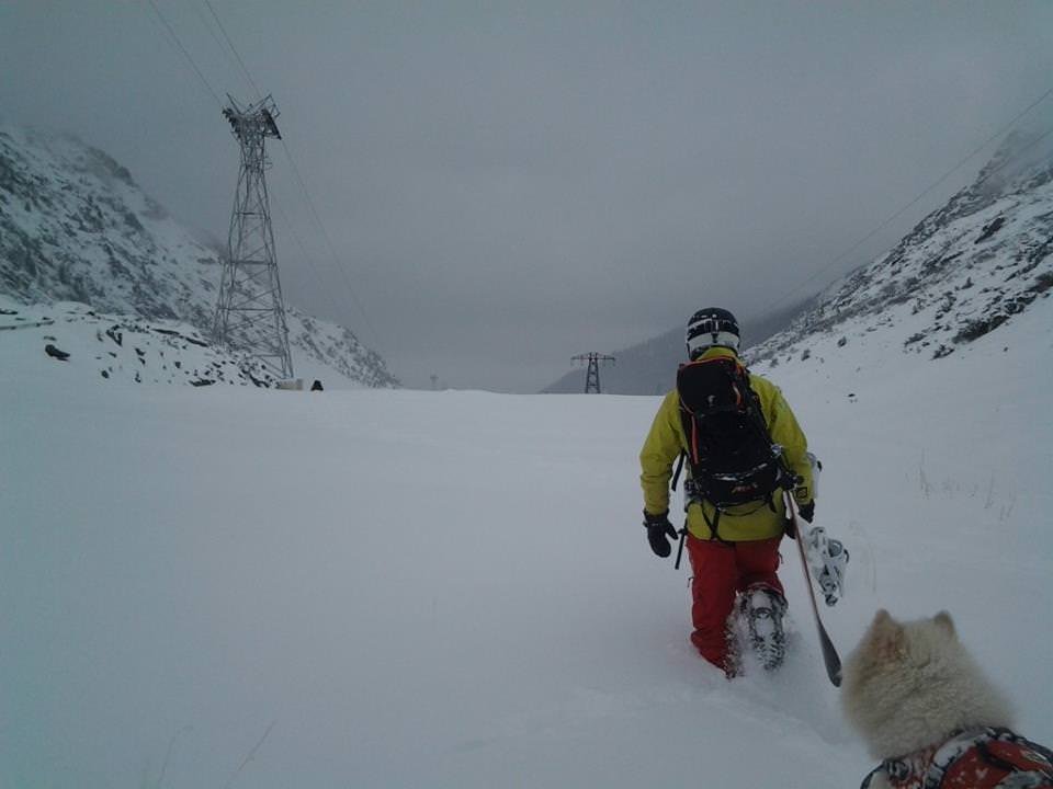 foto avem cea mai mare zăpadă din românia. peste doi metri jumătate, la bâlea
