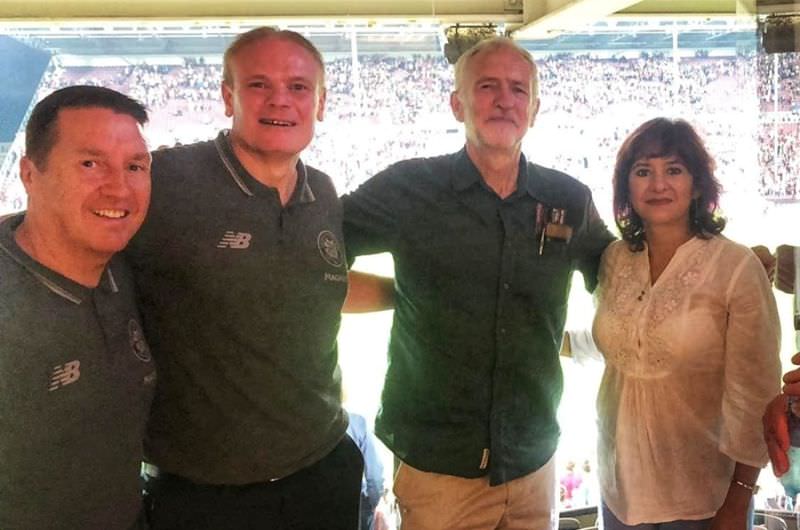 foto - liderul celui mai important partid de opoziție din marea britanie, mini vacanță la sibiu