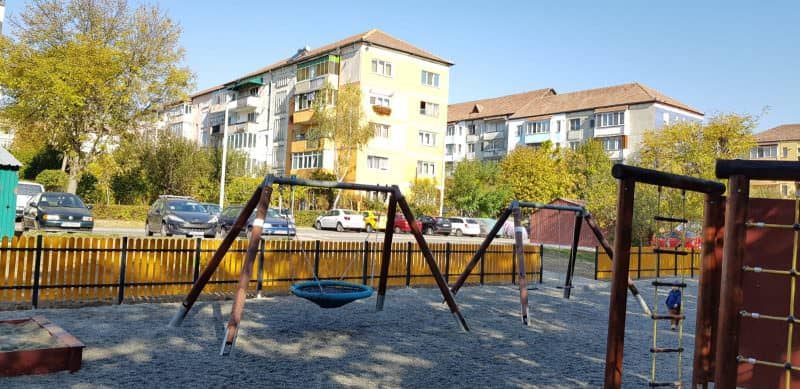 primăria sibiu a amenajat un nou loc de joacă pe aleea șelimbăr