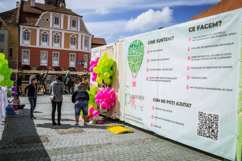 vrei să ajuți copiii din centrele de plasament din sibiu? se caută voluntari