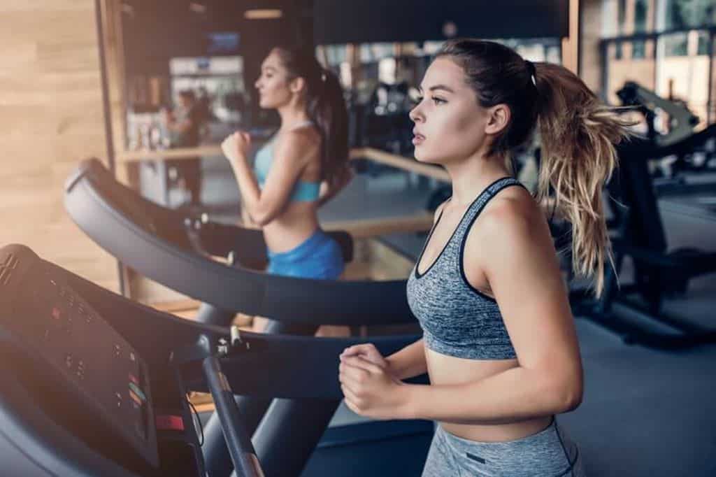 sibienii au terminat sarmalele și s-au reapucat de sală - „primesc multe telefoane, oamenii vor să facă sport”