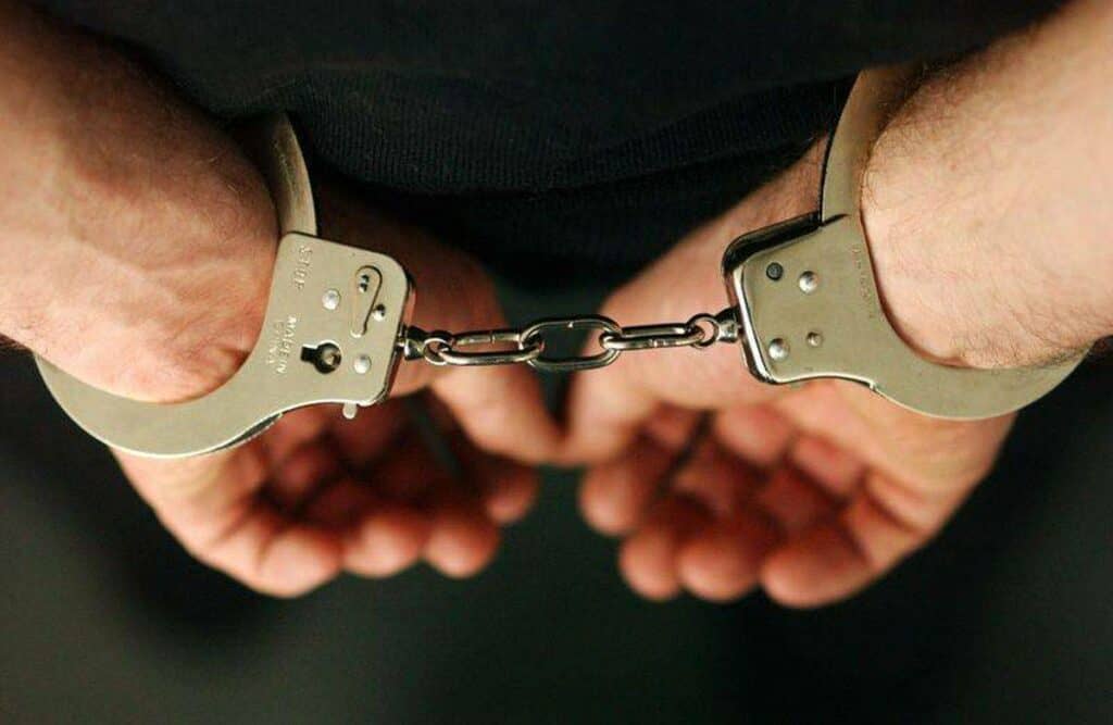 șelimbărean reținut de poliție după ce furat un moped de pe strada ștefan cel mare