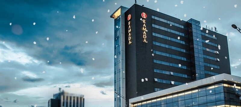 hotelul ramada din sibiu, mesagerul faptelor bune