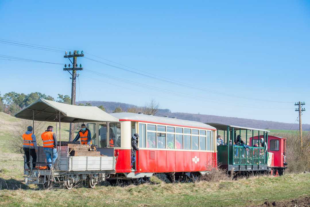 Mocănița a șuierat din nou pe Valea Hârtibaciului - Imagini superbe de la cursa din weekend mocănița a șuierat din nou pe valea hârtibaciului - imagini superbe de la cursa din weekend