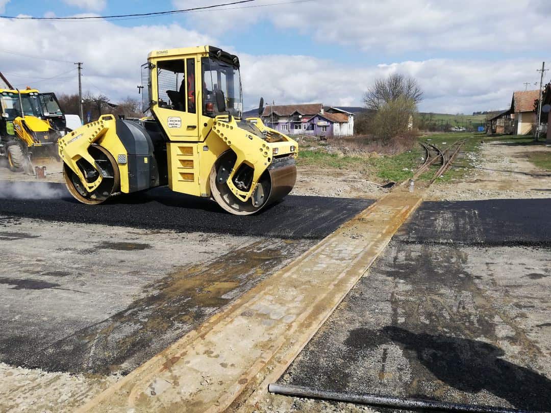 mocănița circulă din nou între cornățel și cașolț după 20 de ani