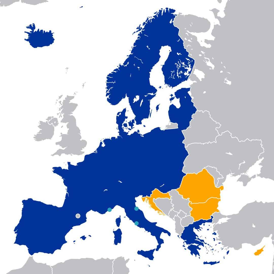 comisia europeană propune admiterea româniei, bulgariei şi croaţiei în schengen