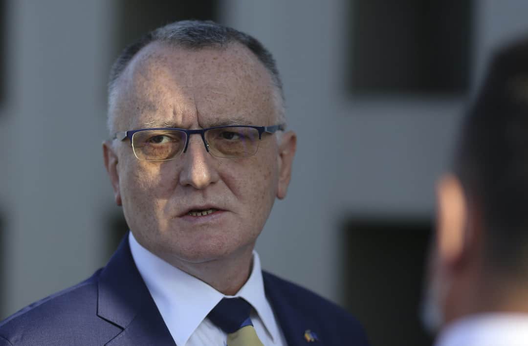 ministrul educaţiei: chiar dacă va fi un val patru, nu va fi atât de agresiv încât să pună probleme procesului de învăţământ
