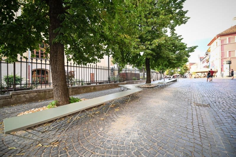 foto - transformările din piața huet - arhitect: ”trebuia creat un loc în care să simți că aparții orașului”