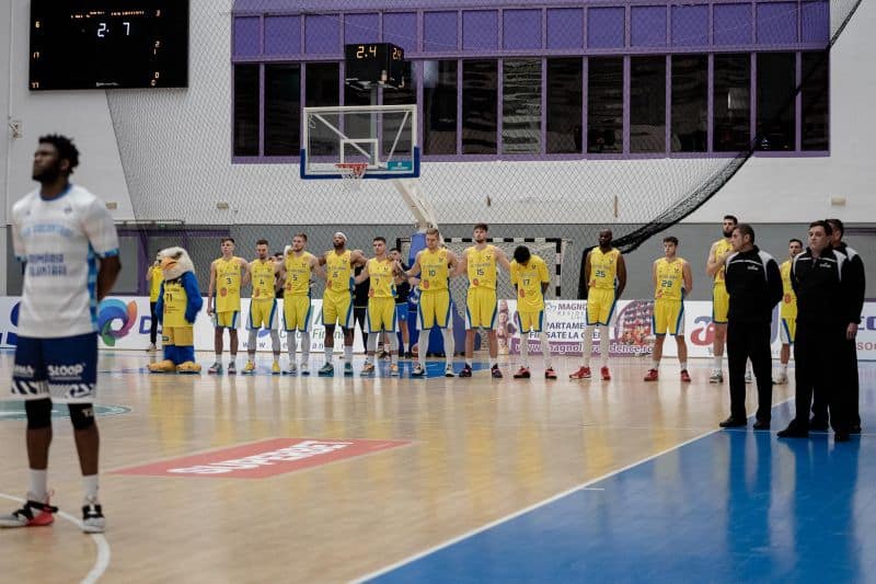 csu sibiu joacă sâmbătă un amical cu csm târgu mureș