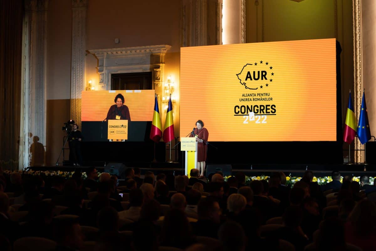 aur are vicepreşedinte din sibiu - raluca amariei votată de aproape 800 de delegați prezenți la congres