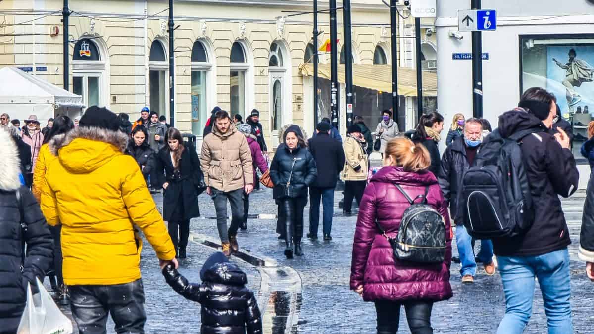 sub 2.000 de cazuri covid în românia, dintre care 43 la sibiu