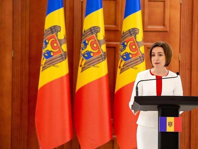 maia sandu semnează decretul pentru începerea negocierilor de aderare a republicii moldova la ue