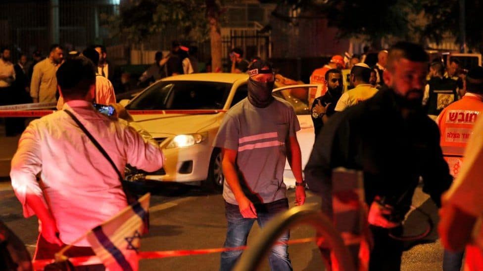 video atac terorist în orașul ultraortodox elad din israel - trei persoane au murit, iar alte patru sunt rănite