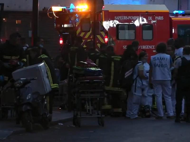 video atac armat la paris - o persoană a murit. unul dintre agresori a fost arestat