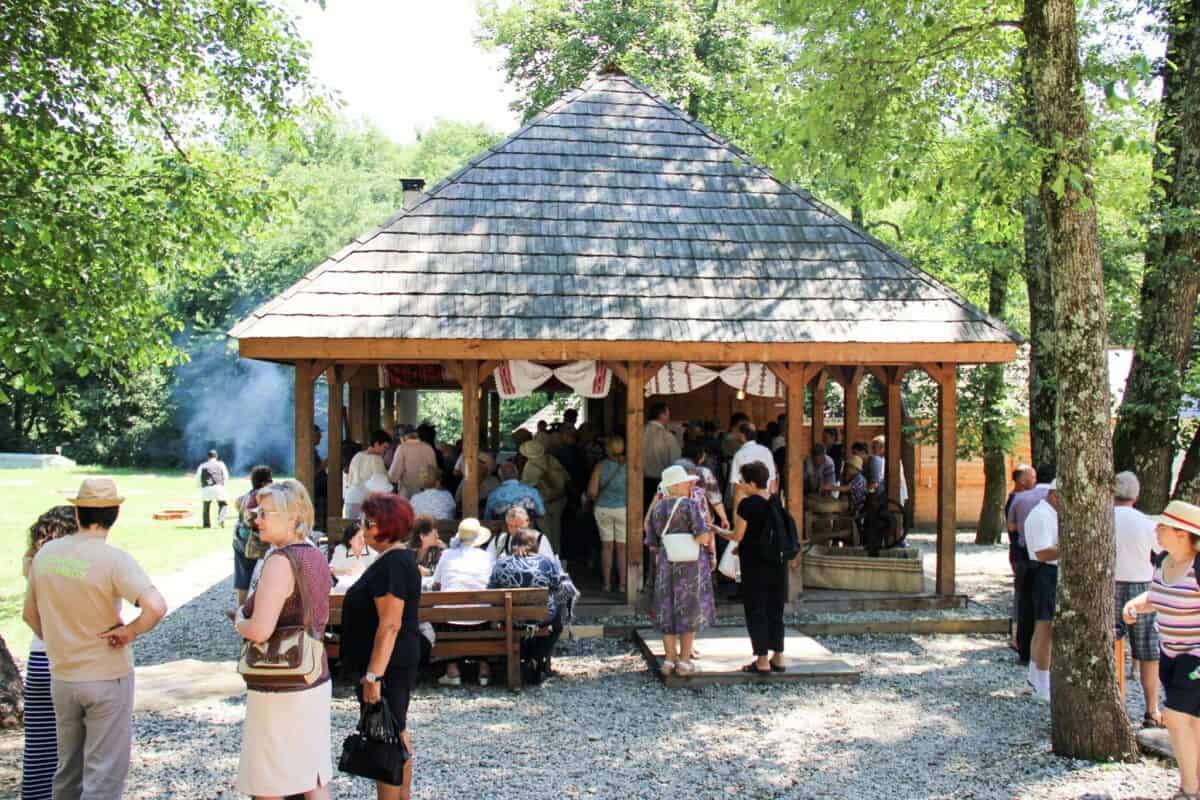 mărginimea sibiului & valea hârtibaciului – (re)prezentate la muzeul astra