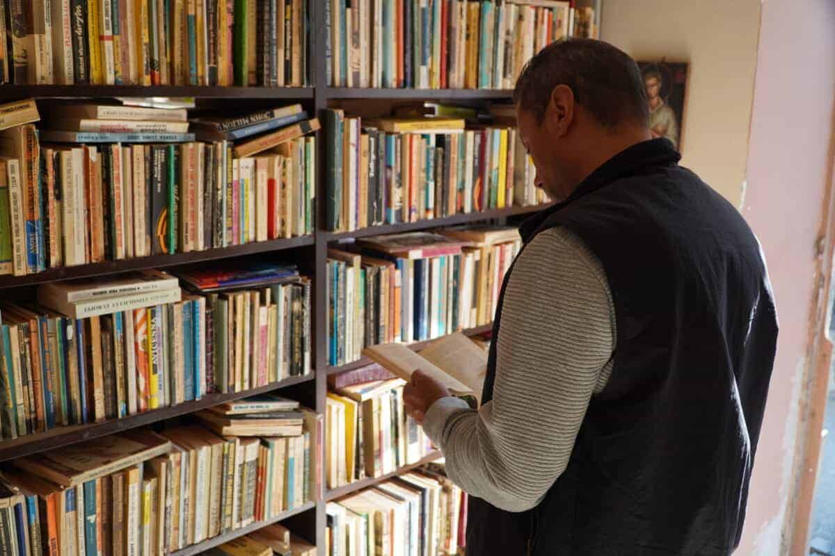 anticariatele din sibiu pe cale de dispariție – tinerii nu mai pun preț pe cărți