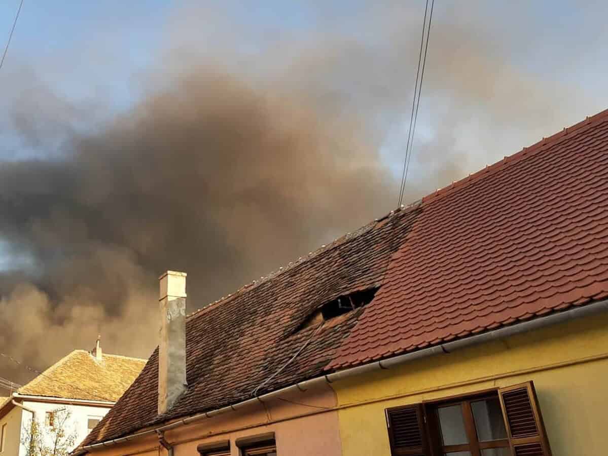aer poluat în terezian din cauza incendiului de la independența - „valorile înregistrate au depășit limita admisă”