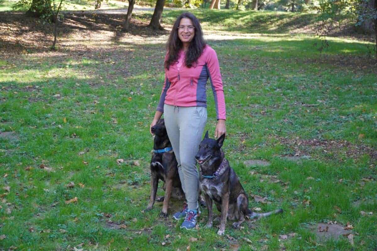 video povestea instructorului canin deborah faoro, italianca stabilită în sibiu – „ceea ce sunt eu ca om vine în mare parte din momentele petrecute la dresaj”