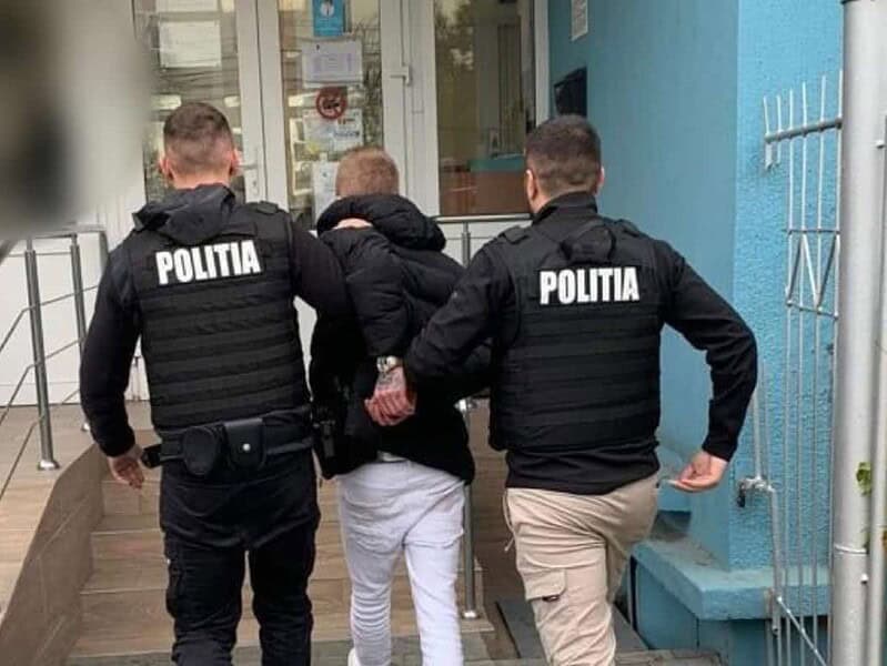 infractor urmărit internațional, prins de polițiștii sibieni - a fost trimis după gratii