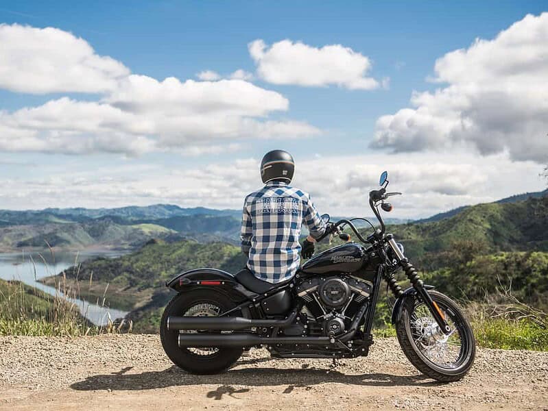 ce trebuie să căutați atunci când cumpărați o cască de motociclist