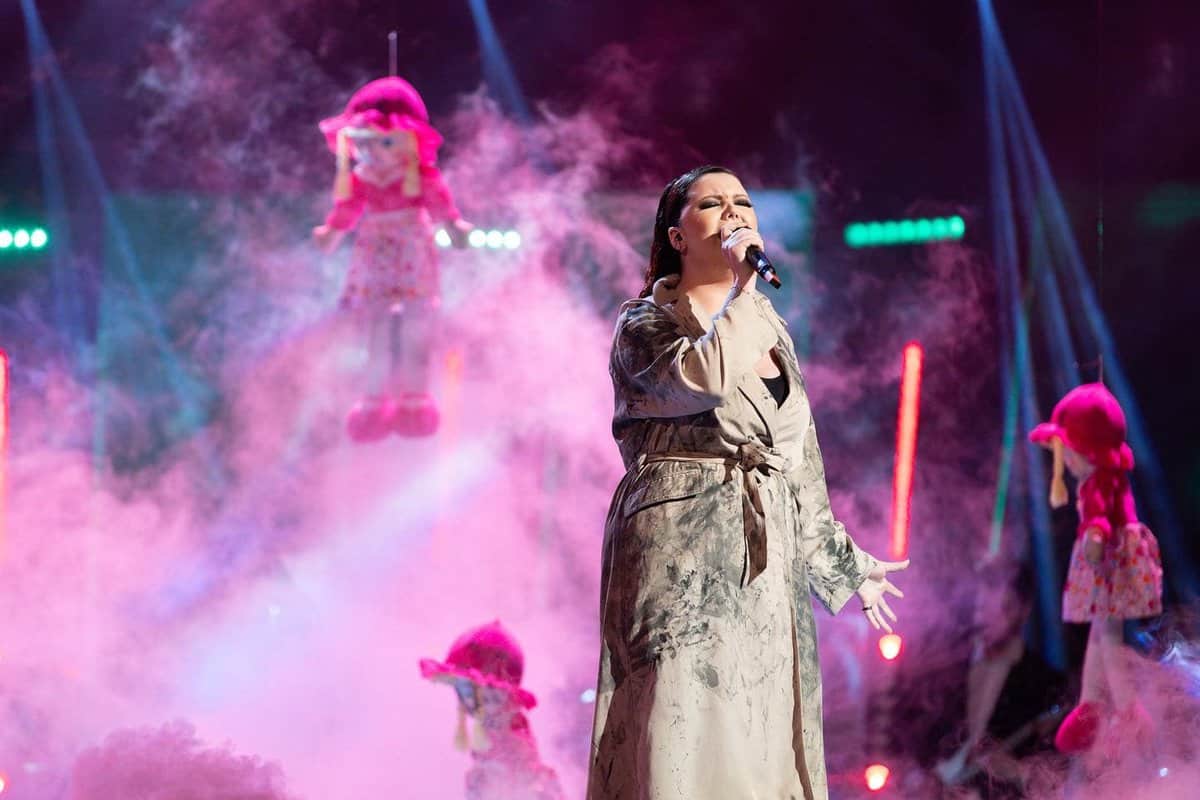 Sibianca semifinalista la Vocea României are nevoie de sprijin - Ioana Vecerdea: „Mai e doar un pas până la marea finală!” sibianca semifinalista la vocea româniei are nevoie de sprijin - ioana vecerdea: „mai e doar un pas până la marea finală!”