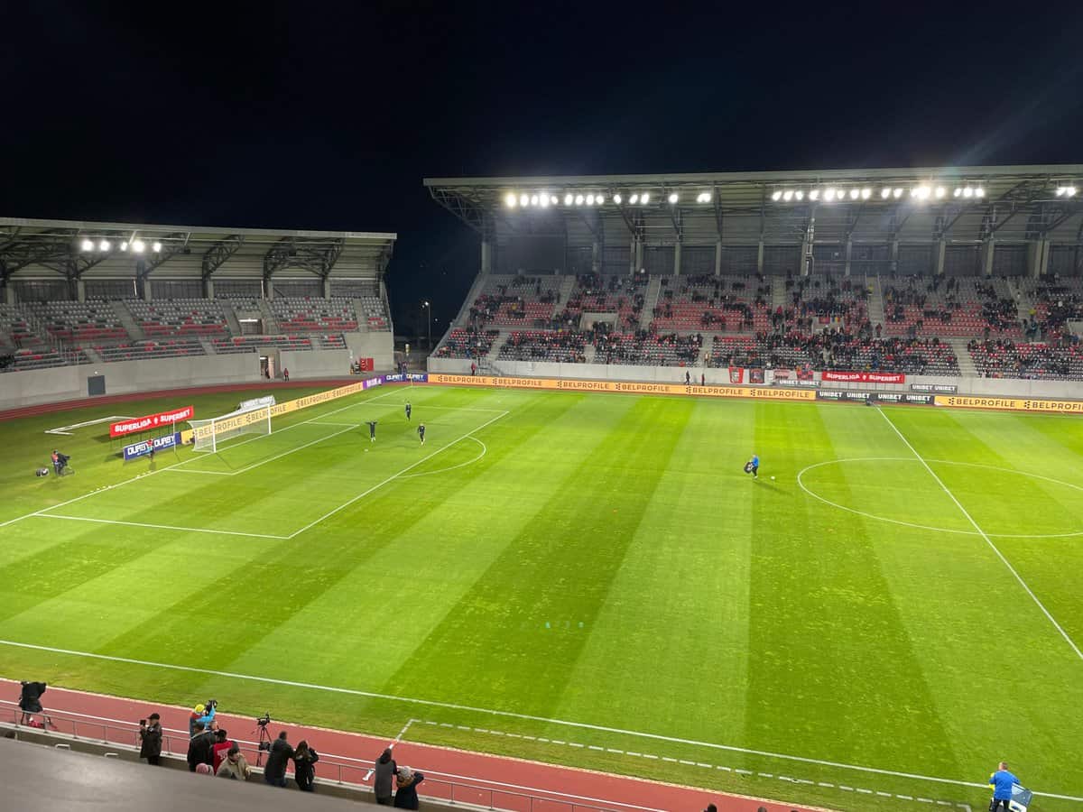 VIDEO FOTO – Meciul inaugural de pe Municipal - Victorie răsunătoare pentru FC Hermannstadt într-o seară memorabilă - Detalii în articol video foto – meciul inaugural de pe municipal - victorie răsunătoare pentru fc hermannstadt într-o seară memorabilă - detalii în articol