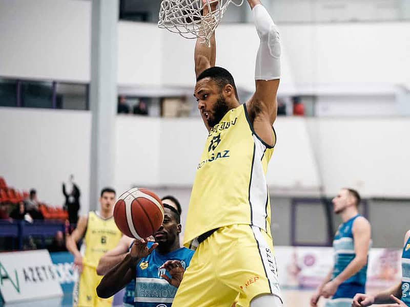 csu sibiu se desparte de dallas walton - pivotul american a plecat în polonia