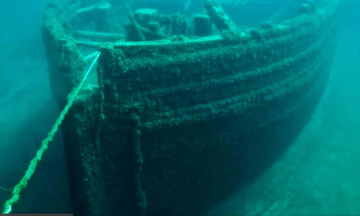 imagini rare cu titanicul pe fundul oceanului atlantic - au fost realizate în 1985