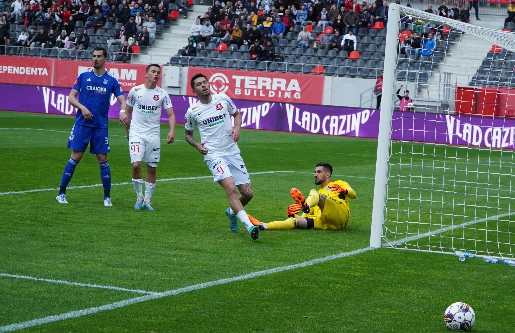 video foto fc hermannstadt, remiză albă cu craiova - sibiul rămâne matematic în superliga 1!