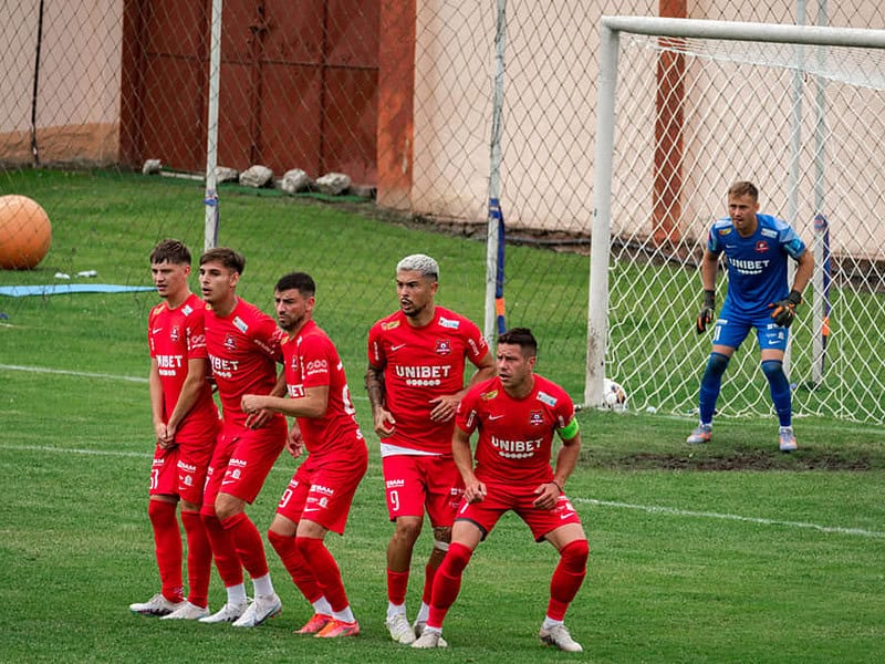 fc hermannstadt, succes cu 5-1 în amicalul cu miercurea ciuc - trupa lui măldărășanu, gata de debutul cu farul