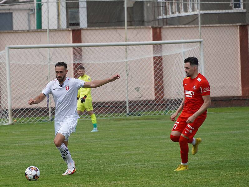 csc șelimbăr defilează în liga 2. rămâne pe primul loc după victoria de la alexandria (video)