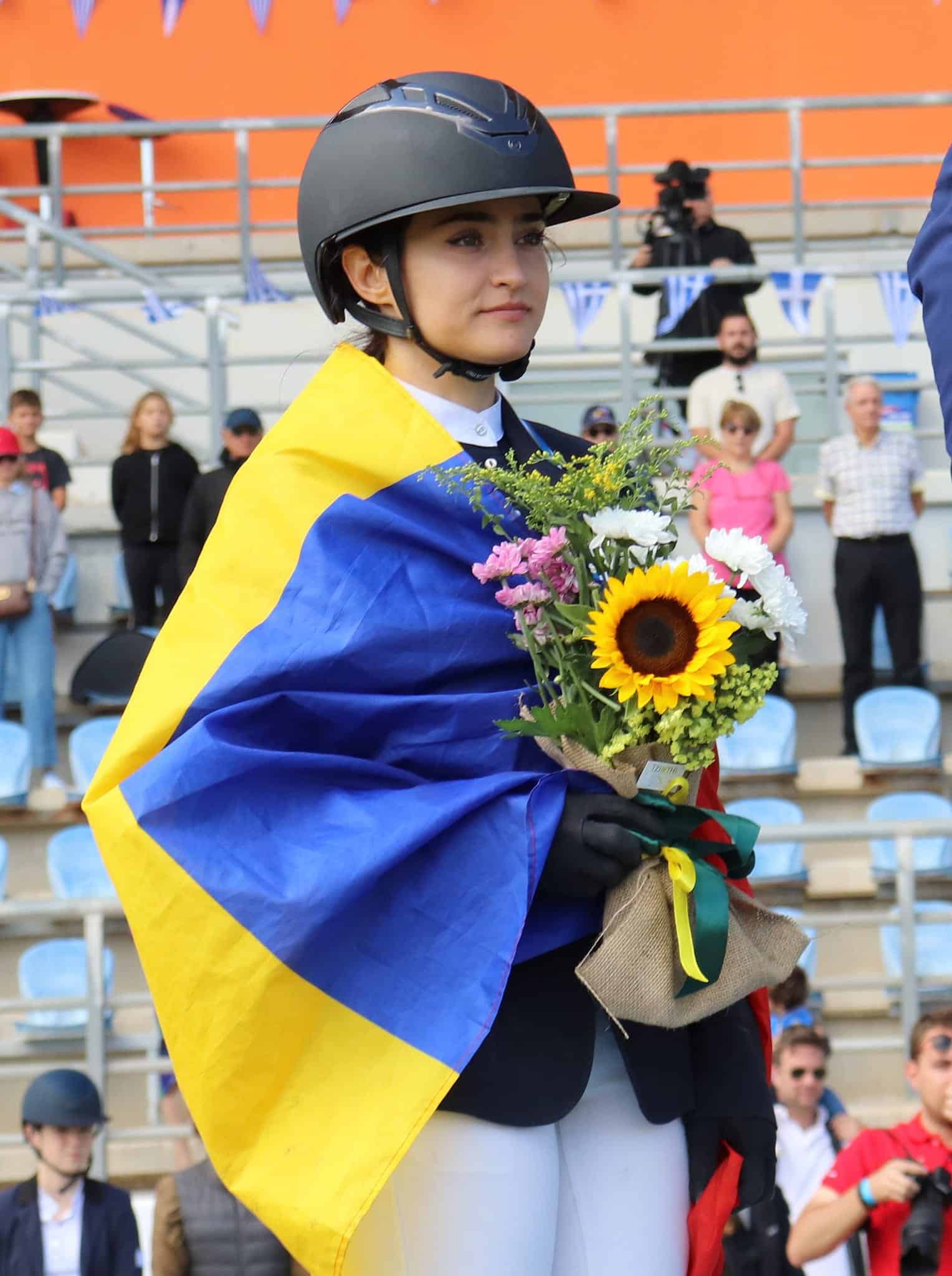 Sibianca Ramona Bucur reușește primele medalii la Balcaniada de Sărituri peste Obstacole la echitație. ”Sunt cea mai fericită” sibianca ramona bucur reușește primele medalii la balcaniada de sărituri peste obstacole la echitație. ”sunt cea mai fericită”
