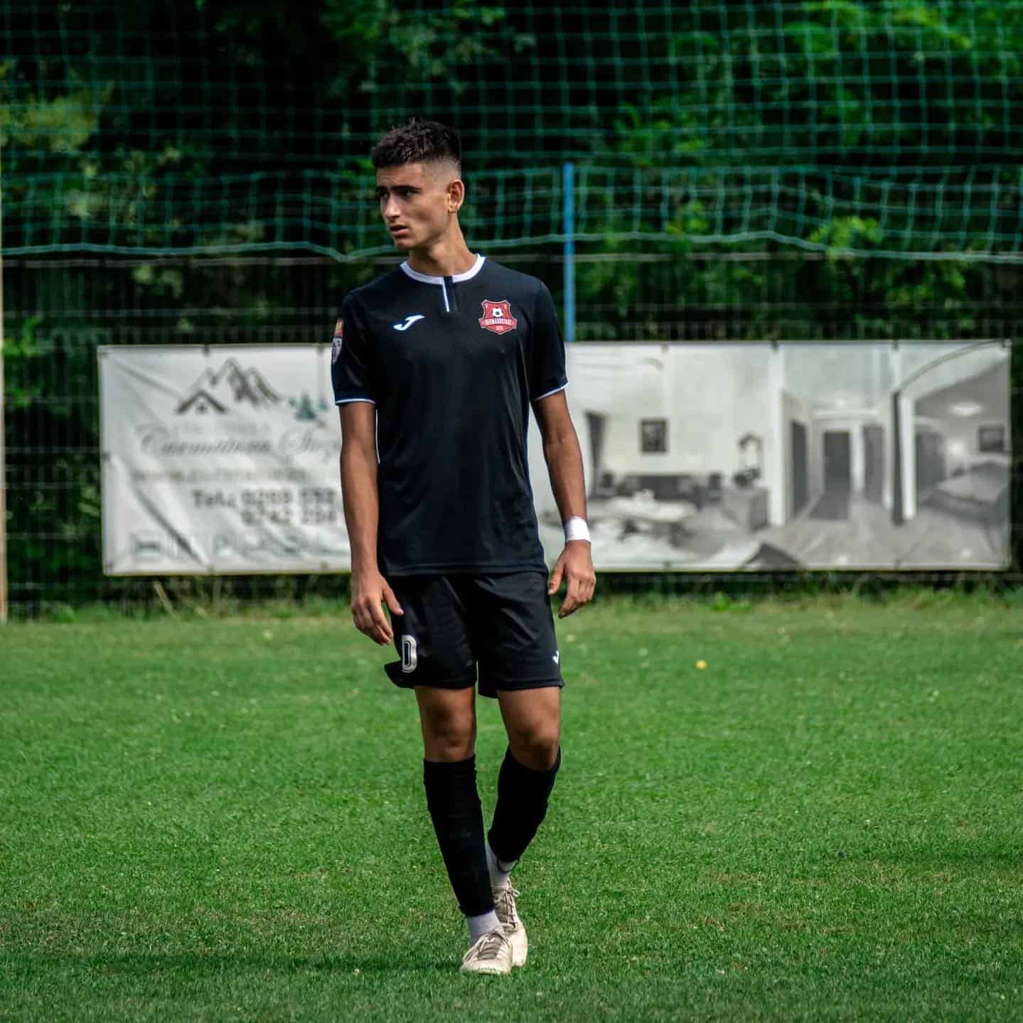 Marius Măldărășanu a luat la prima echipă un junior de la Academia FC Hermannstadt marius măldărășanu a luat la prima echipă un junior de la academia fc hermannstadt