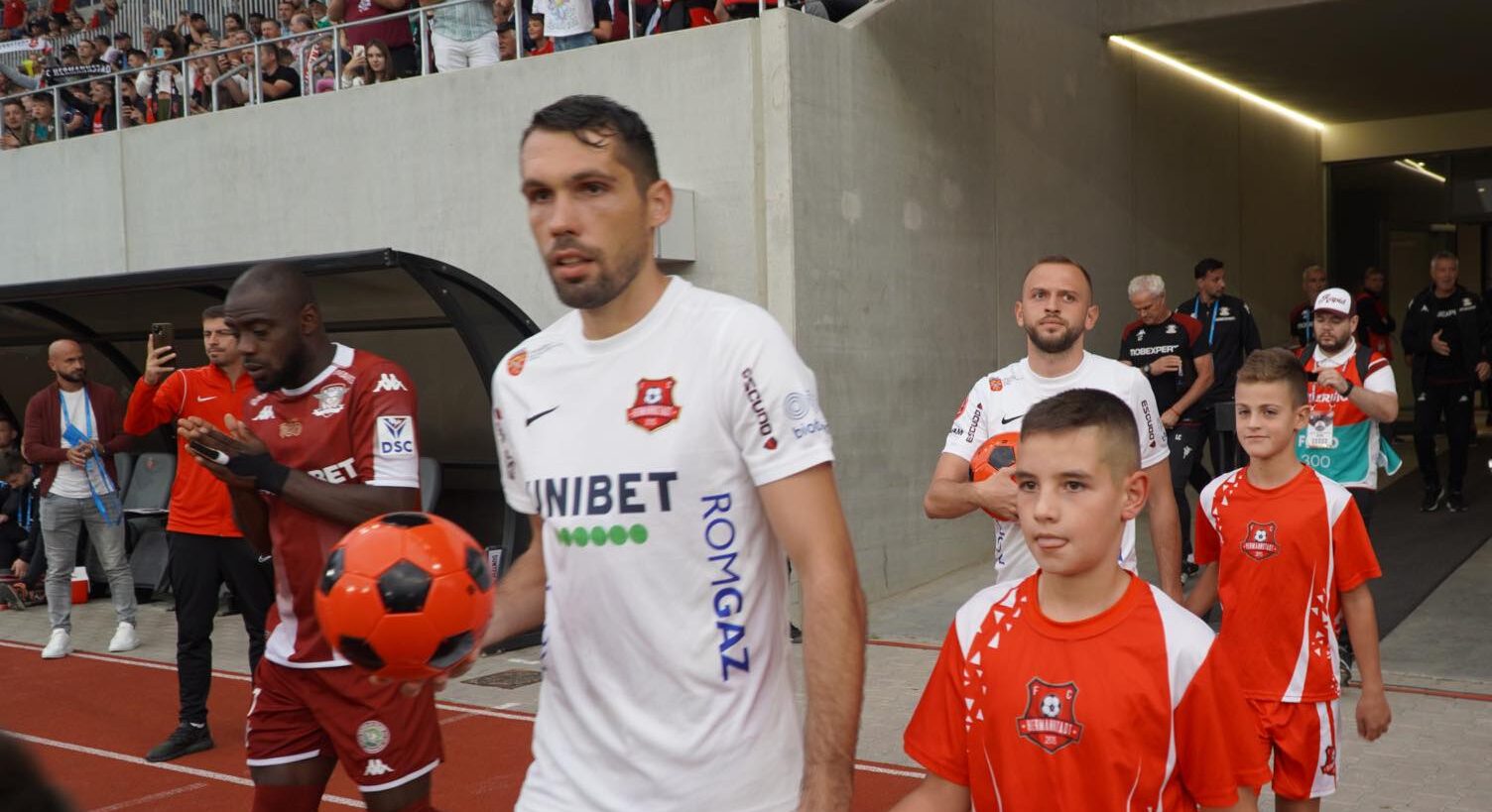 Declarație de dragoste pentru Sibiu de la Găman, după ce și-a prelungit contractul cu FC Hermannstadt declarație de dragoste pentru sibiu de la găman, după ce și-a prelungit contractul cu fc hermannstadt
